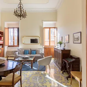 Apartment Iflat Campo De Fiori Cozy Flat, Rome